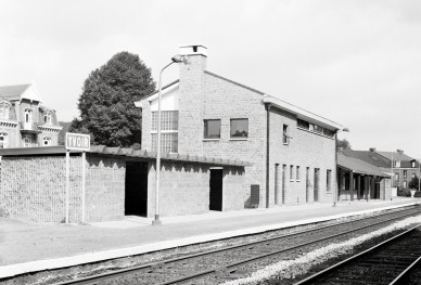 Yvoir - SNCB Z02770f (6).jpg